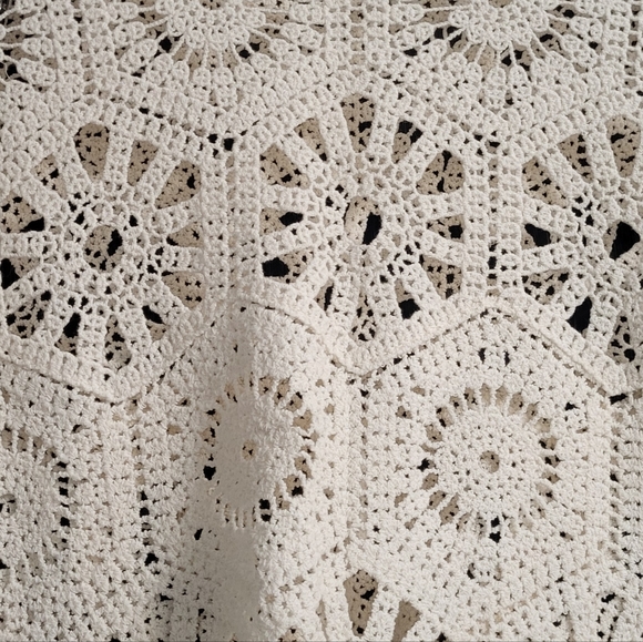 Rebellion Cream Crochet Crop Top - Picture 11 of 11